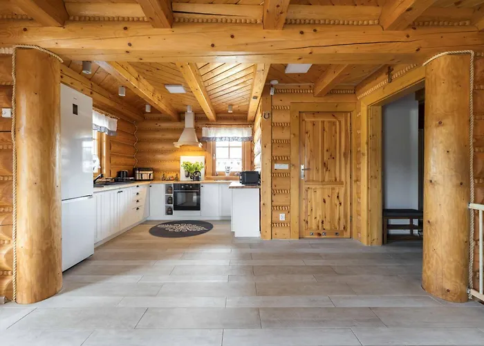 Dom Z Bala Pod Lasem - Dream *